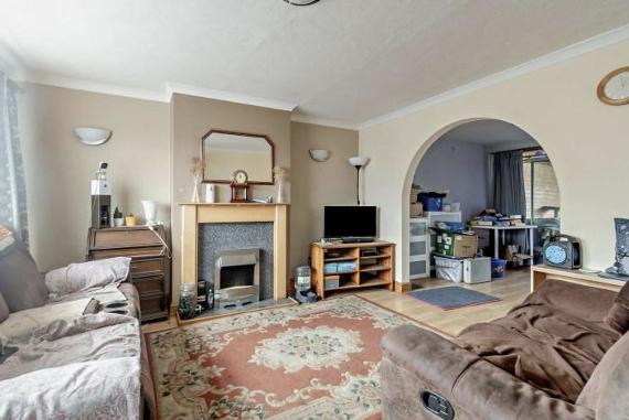 Toy Close living room