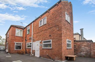 White Apron St exterior